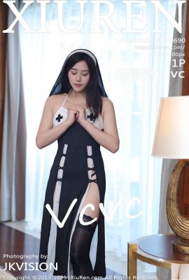 (XiuRen) 2025.08.26 No.10690 Full Versione di Bai Weiwei Foto (72P)