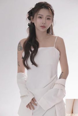“Lina Xiangning” La circonferenza superiore turbolenta e la vita stretta sono troppo sexy (10p)