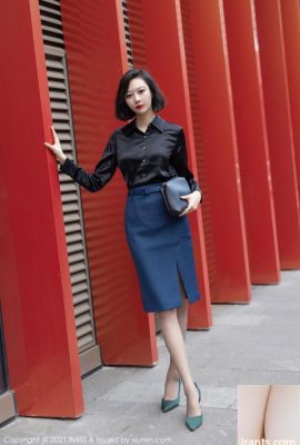 La bellezza capricciosa Yixuan ha un temperamento affascinante (84P)