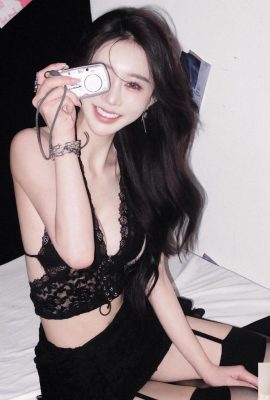 “Aki Chen Fanfan” mostra la sua bellissima figura ed è così sexy davanti e dietro (10P)