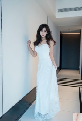 (Collezione online) L'ultimo lavoro della bellissima bellezza Shi Anan il 31 ottobre con seni che perdono e fica in garza bianca