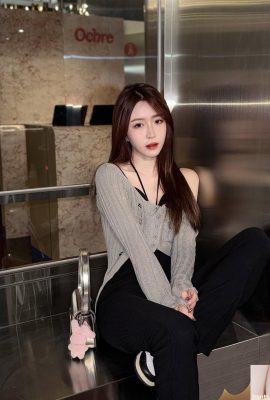 “Zoe Ruoyi” è piccante e piccante…bella figura e bell'aspetto sono standard (10P)