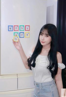 “Peng Peng” è affascinato dal suo bel viso (10P)